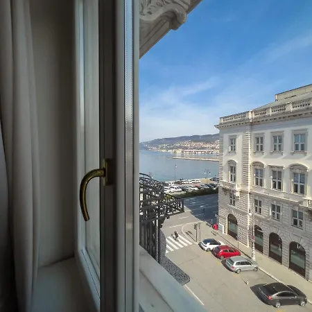 Luca's Apartament Triest