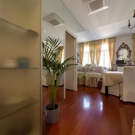 Apartament Luca's