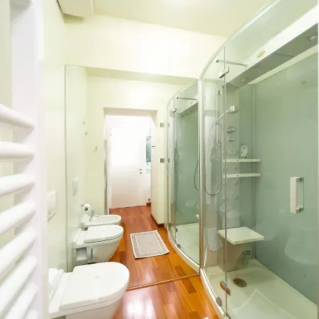 Apartament Luca's *